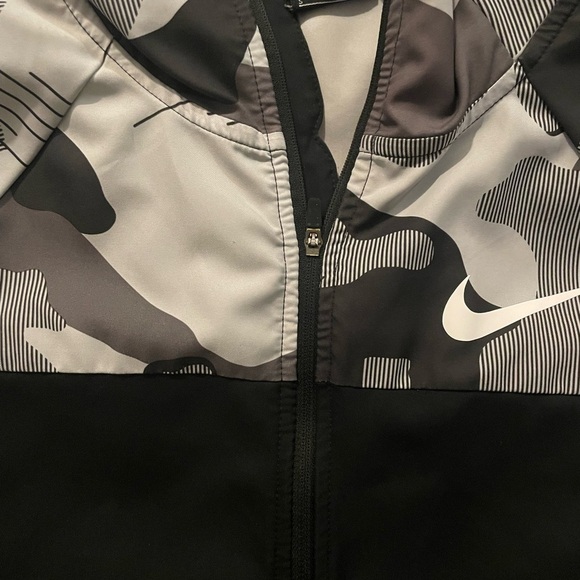 Nike Black and Gray Camo Hoodie - Picture 2 of 2